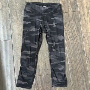 Athleta capri leggings